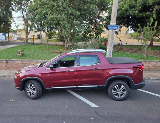 FIAT TORO 2.0 16V TURBO DIESEL VOLCANO 4WD AT9